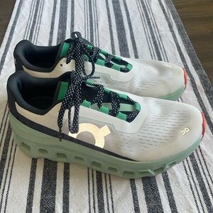 On cloud Cloudmonster